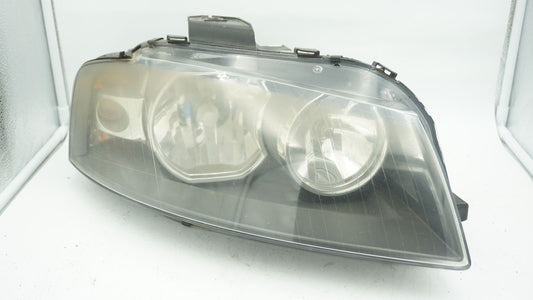 AUDI A3 8P DRIVERS SIDE RHS HEADLIGHT 8P0941004L