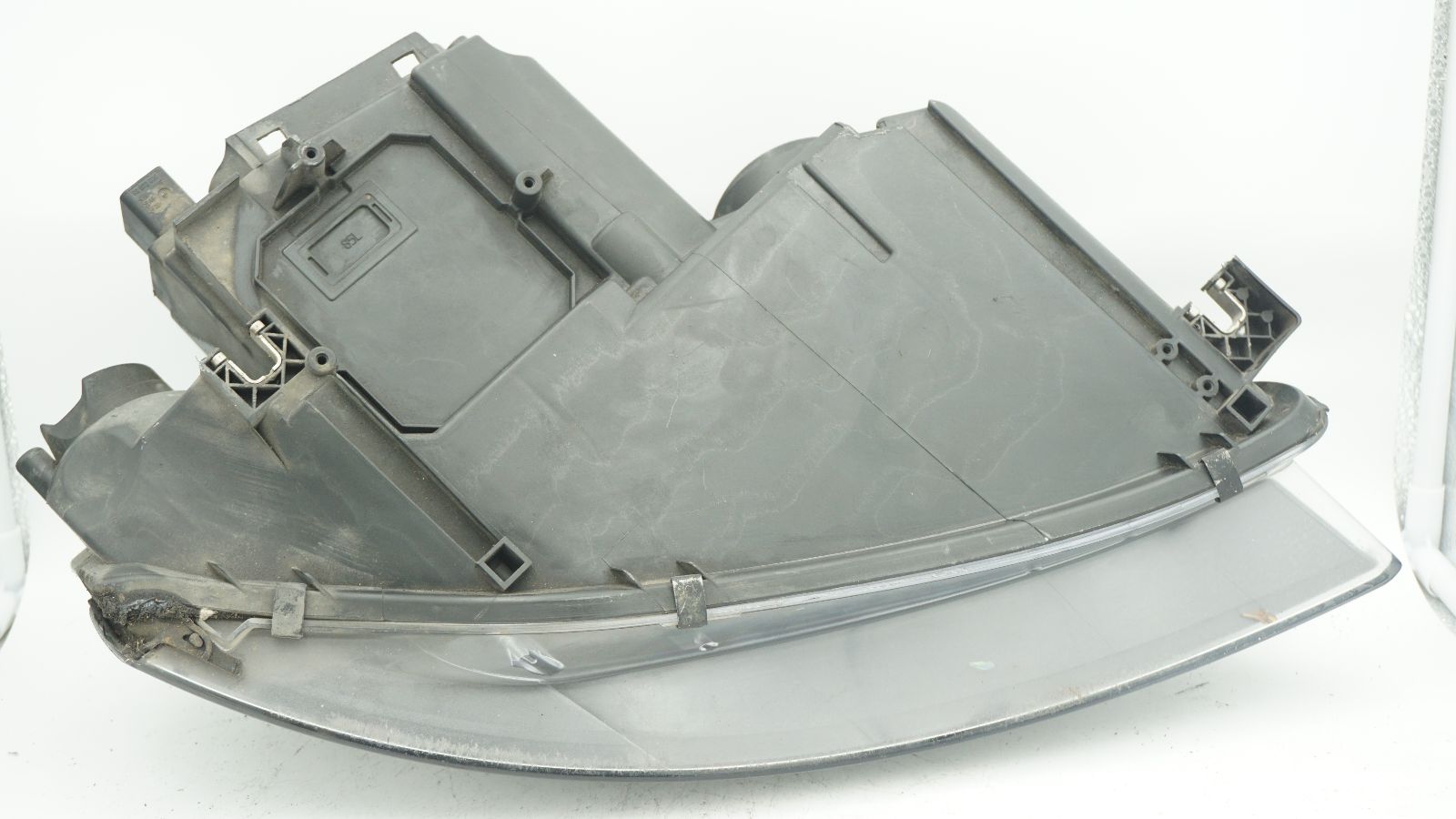 AUDI A3 8P PASSENGER SIDE LHS HEADLIGHT 8P0941003L