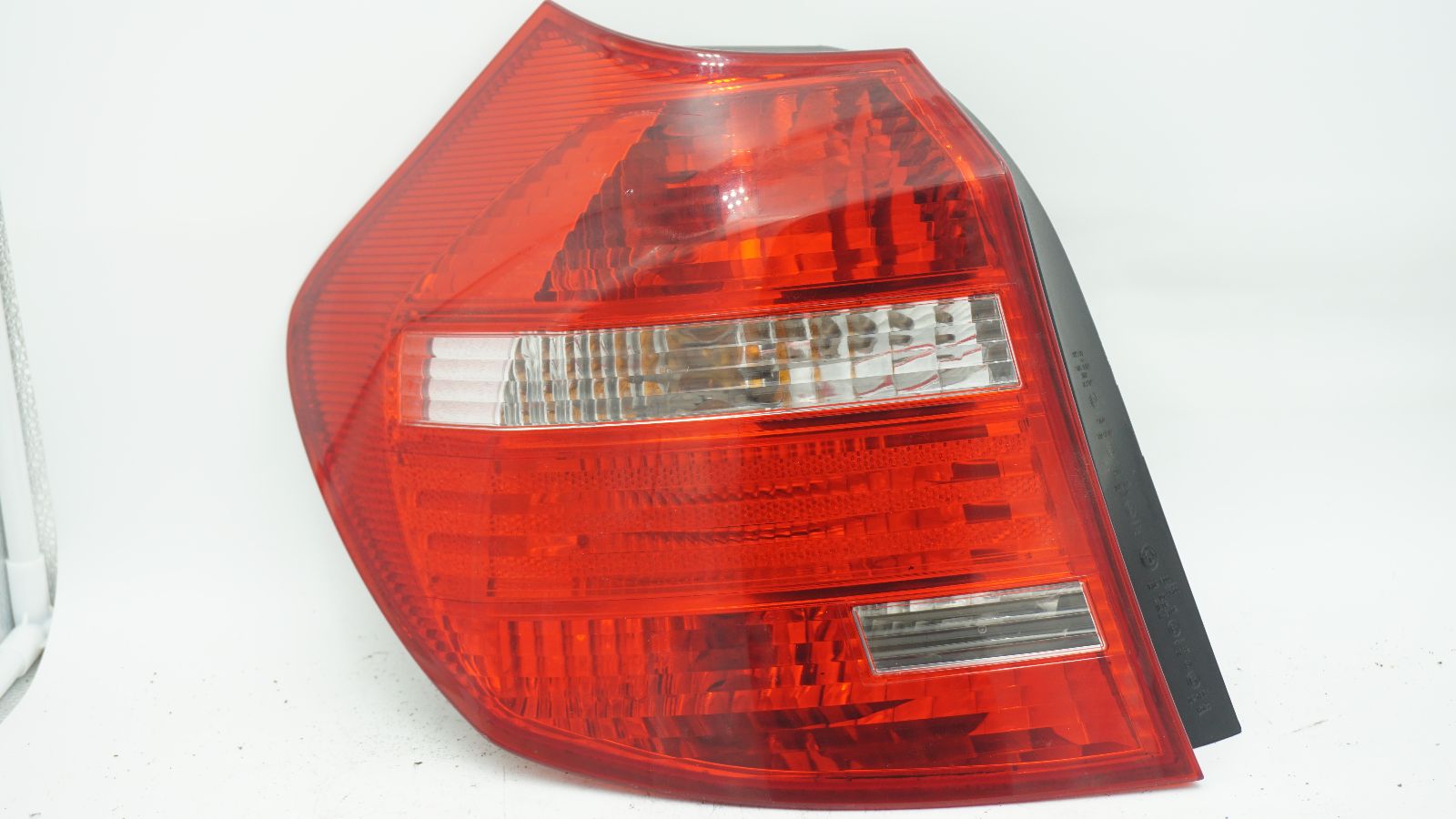 BMW 1 SERIES E87 HATCHBACK LCI LEFT TAIL LIGHT LAMP