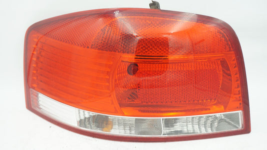 AUDI A3 8P LEFT TAIL LIGHT LAMP 8P0945095A