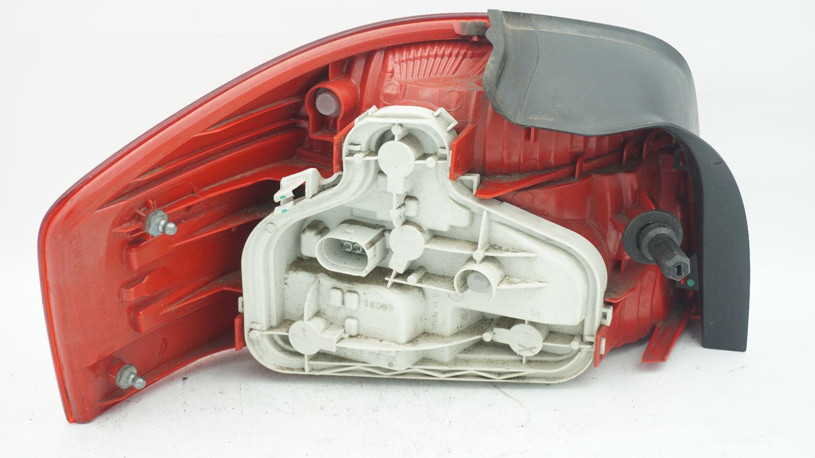 AUDI A3 8P RIGHT TAIL LIGHT LAMP 8P0945096A