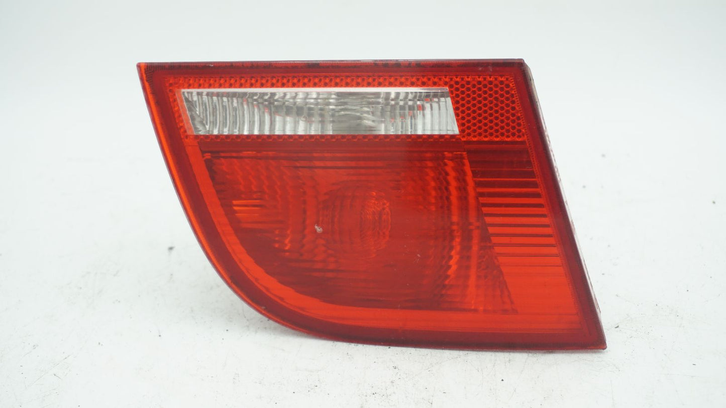 AUDI A3 8P HATCHBACK INNER LEFT TAIL LIGHT 8P4945093B