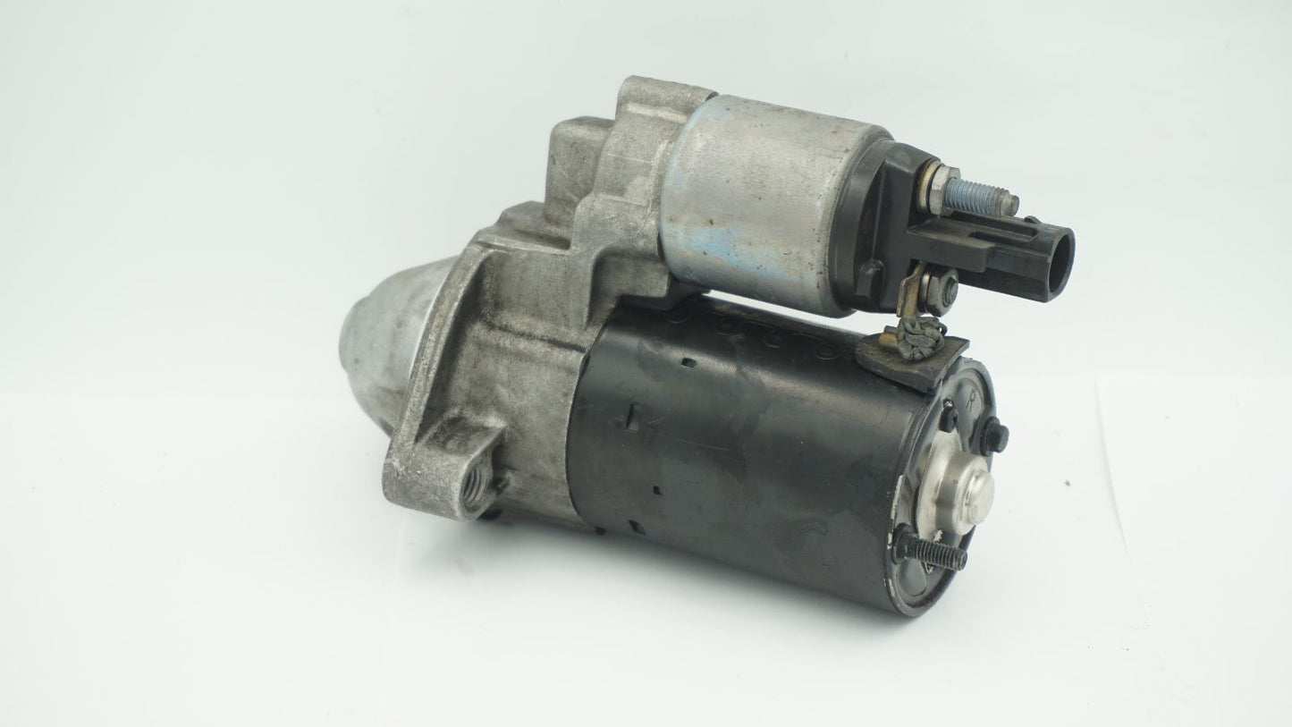 AUDI A4 B7 2.0T STARTER MOTOR 06B911023A