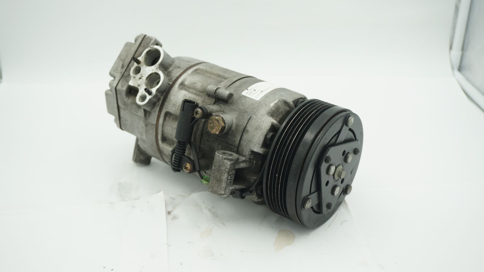 AUDI A4 B7 2.0T A/C COMPRESSOR 8FK351110