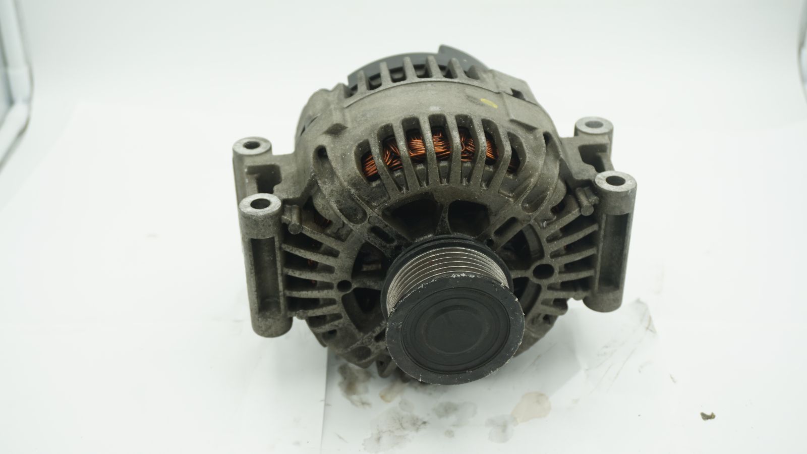 AUDI A4 B7 2.0T 150A ALTERNATOR 06D903016