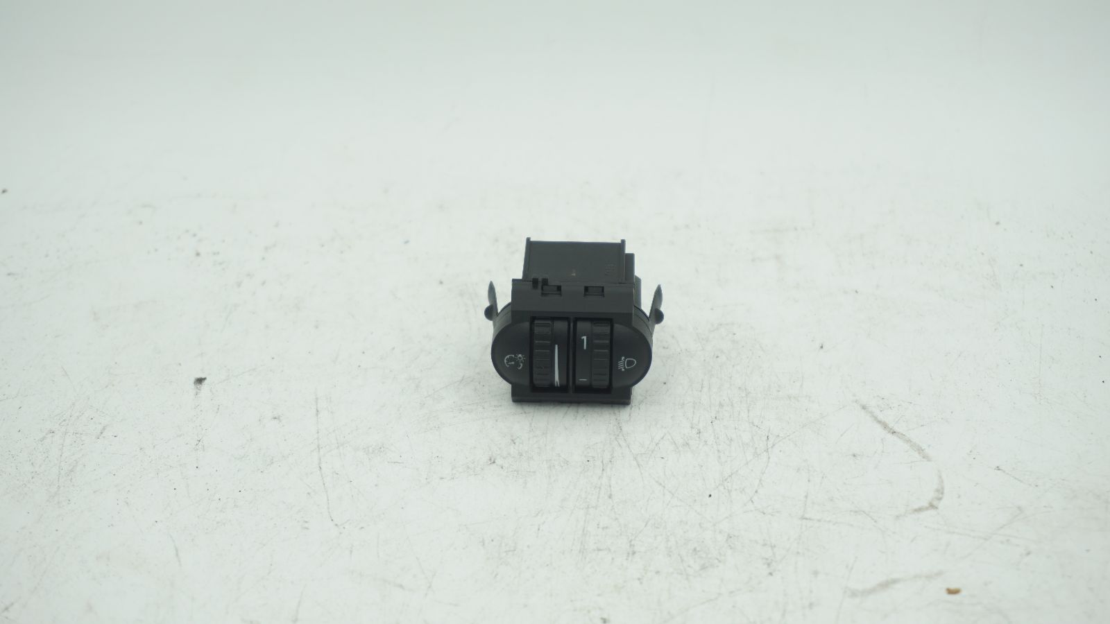 VOLKSWAGEN GOLF MK5 HEADLIGHT ADJUSTER SWITCH 1K0941333