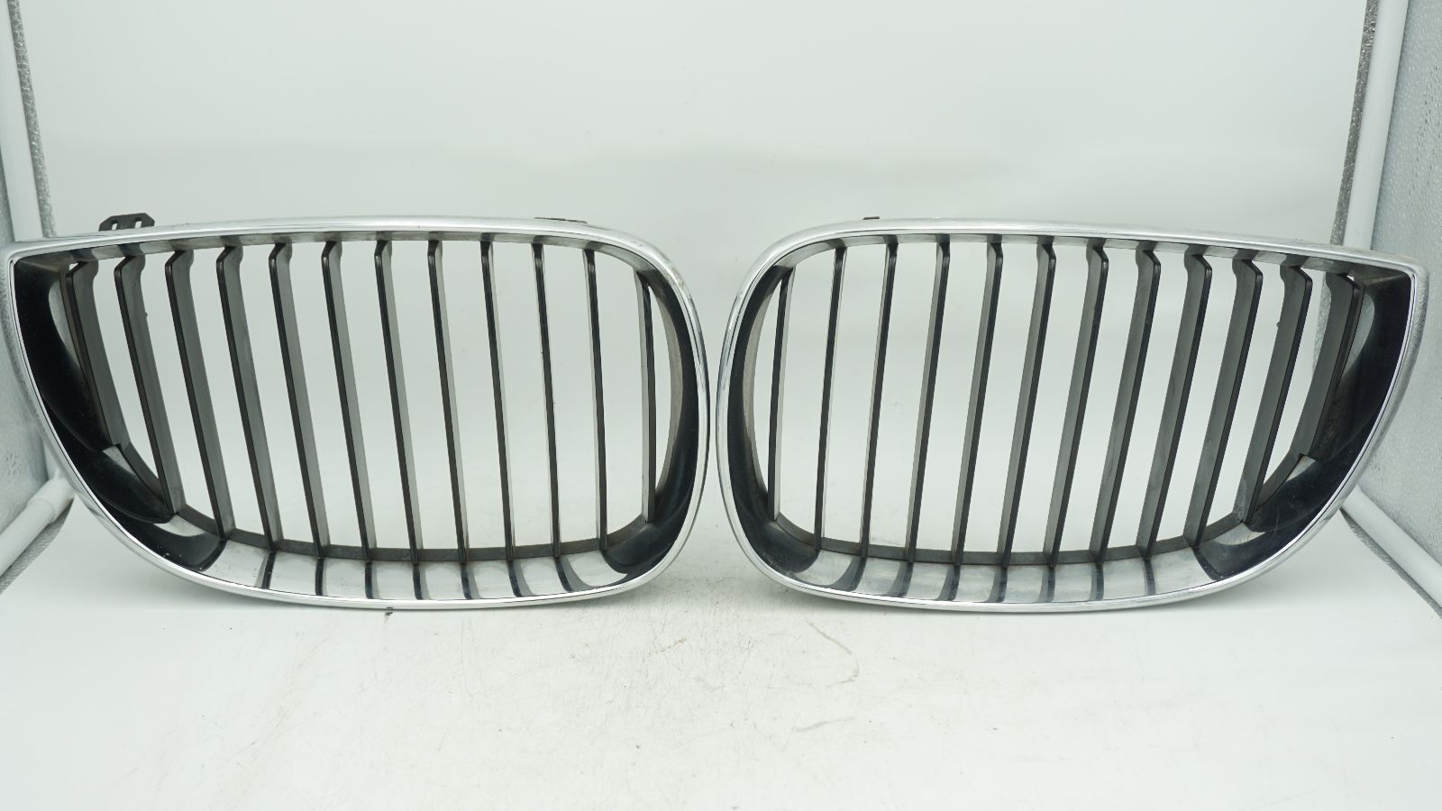 BMW 1 SERIES E87 FRONT CHROME GRILLES