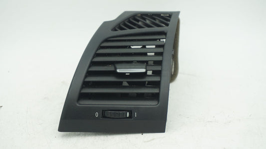 BMW 1 SERIES E82 E87 E88 LEFT PASSENGER AIR VENT