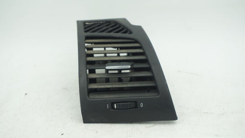 BMW 1 SERIES E82 E87 E88 RIGHT DRIVERS AIR VENT