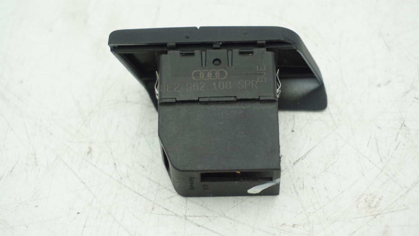 AUDI A4 B7 RHS INTERIOR LOCK SWITCH 8E2962108