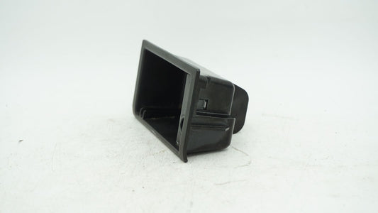 BMW 3 SERIES E46 ASHTRAY 8225529