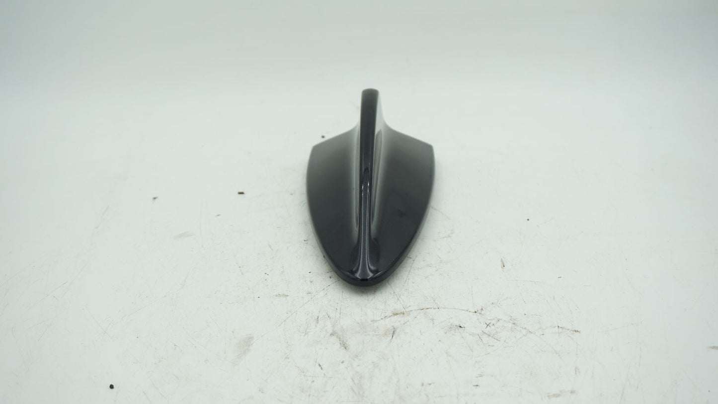 BMW 1 3 SERIES E82 E90 E92 SHARK FIN ANTENNA HOUSING COVER 6982106