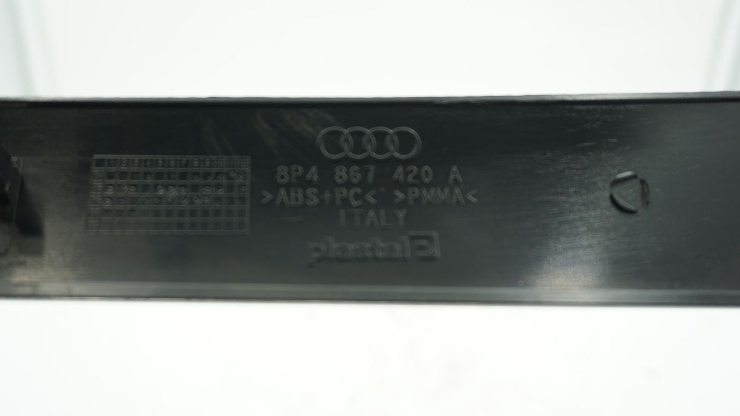 AUDI A3 8P DRIVERS SIDE REAR DOORCARD TRIM GLOSS BLACK 8P4867420