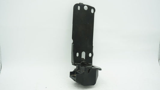 BMW 3 SERIES E90 E92 E93 RADIATOR SUPPORT BRACKET LHS PASSENGER