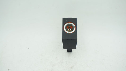 AUDI A3 8P & A4 AUX SOCKET CIGARETTE LIGHTER FRONT 8P0863387D