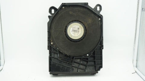 BMW E82 E87 E88 E90 E91 E92 LEFT PASSENGER UNDER SEAT SUBWOOFER 6925330