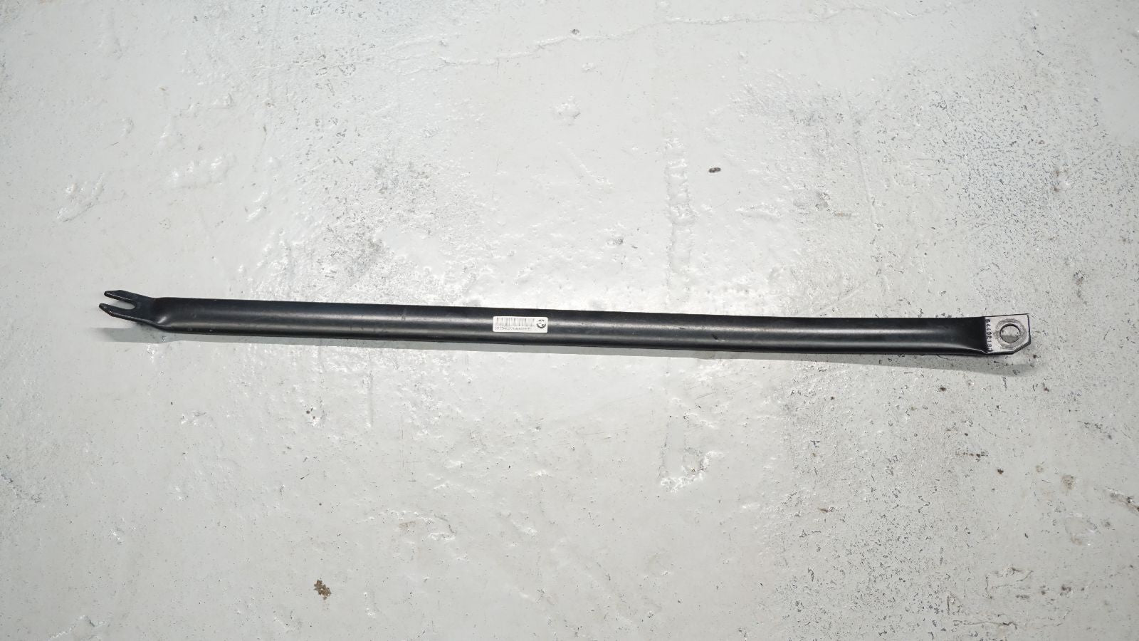 BMW 1 SERIES E82 E87 E88 FRONT RHS DRIVERS STRUT BAR 716764403