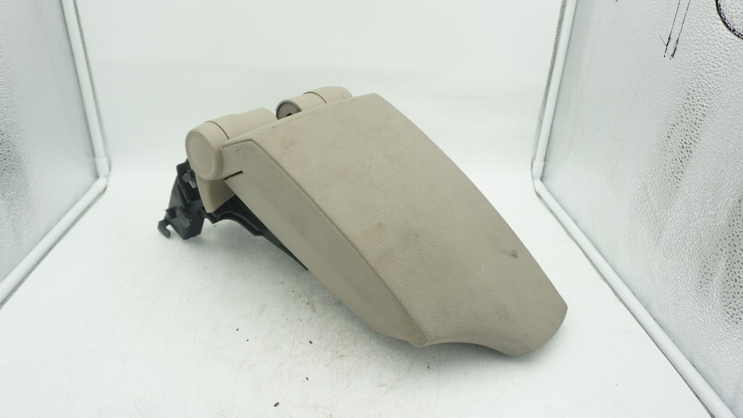 BMW 1 SERIES E82 E87 E88 ARM REST BEIGE