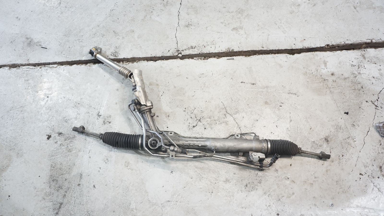 BMW 1 3 SERIES E82 E87 E88 E90 E92 POWER STEERING RACK 6777461