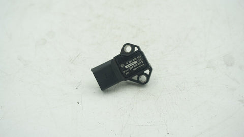 GENUINE VW AUDI MAP MANIFOLD PRESSURE SENSOR 038906051D