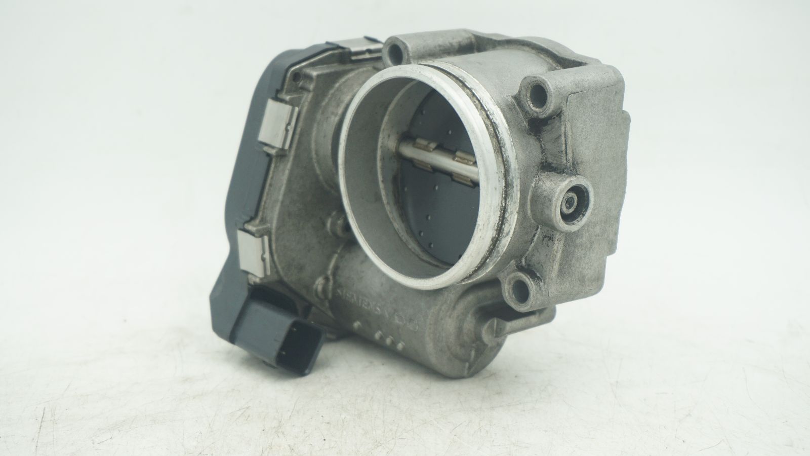 BMW 1 3 X SERIES N46 N46N THROTTLE BODY 7561066