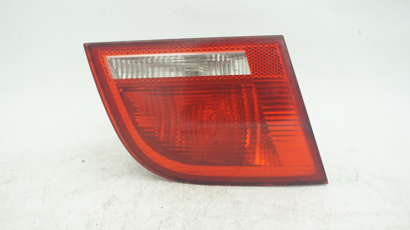 AUDI A3 8P HATCHBACK INNER LEFT TAIL LIGHT 8P4945093B