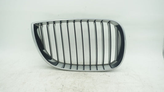 BMW 1 SERIES E87 RIGHT GRILLE 7077130