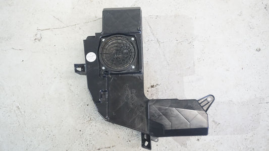 AUDI A4 B7 SUBWOOFER 8E9035382