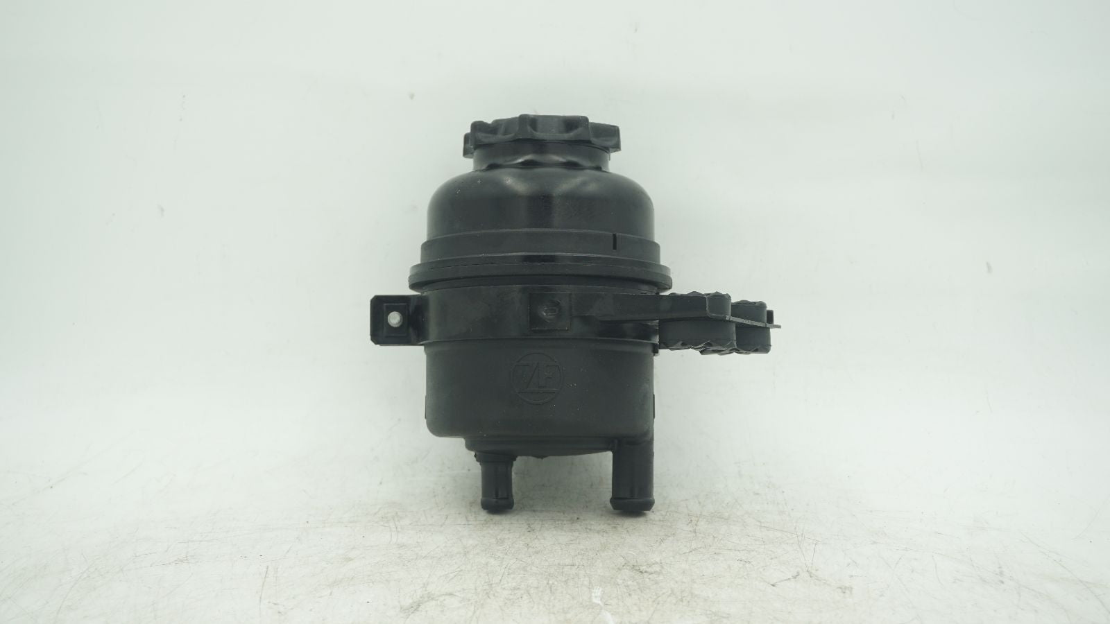 BMW 1 3 X SERIES POWER STEERING RESERVOIR TANK 1097164