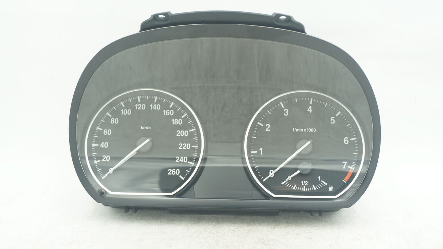 BMW 1 SERIES E82 E87 E88 SPEEDO CLUSTER 6 CYLINDER 9242326