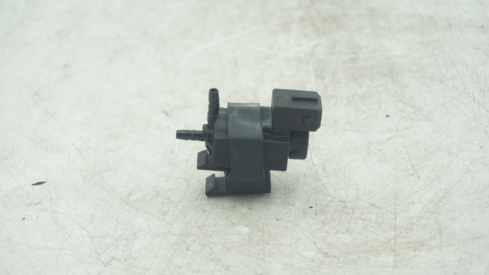 BMW 1 3 5 SERIES ELECTRIC EXHAUST SOLENOID VALVE 7810831