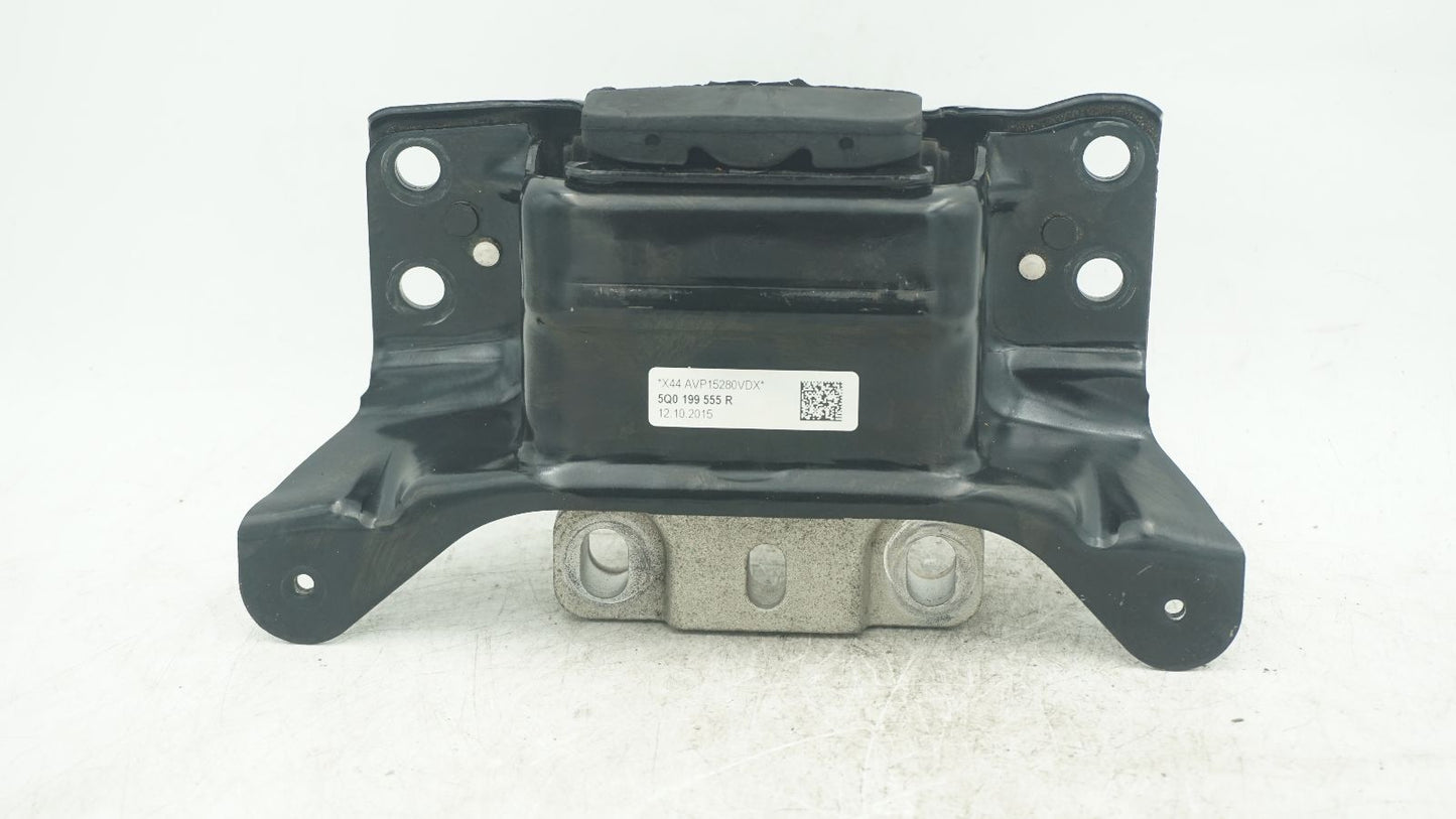 AUDI A3 8V VW GOLF MK7 TRANSMISSION MOUNT LEFT 5Q0199555R