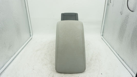 AUDI A3 8V CENTRE CONSOLE ARMREST 8V0864283