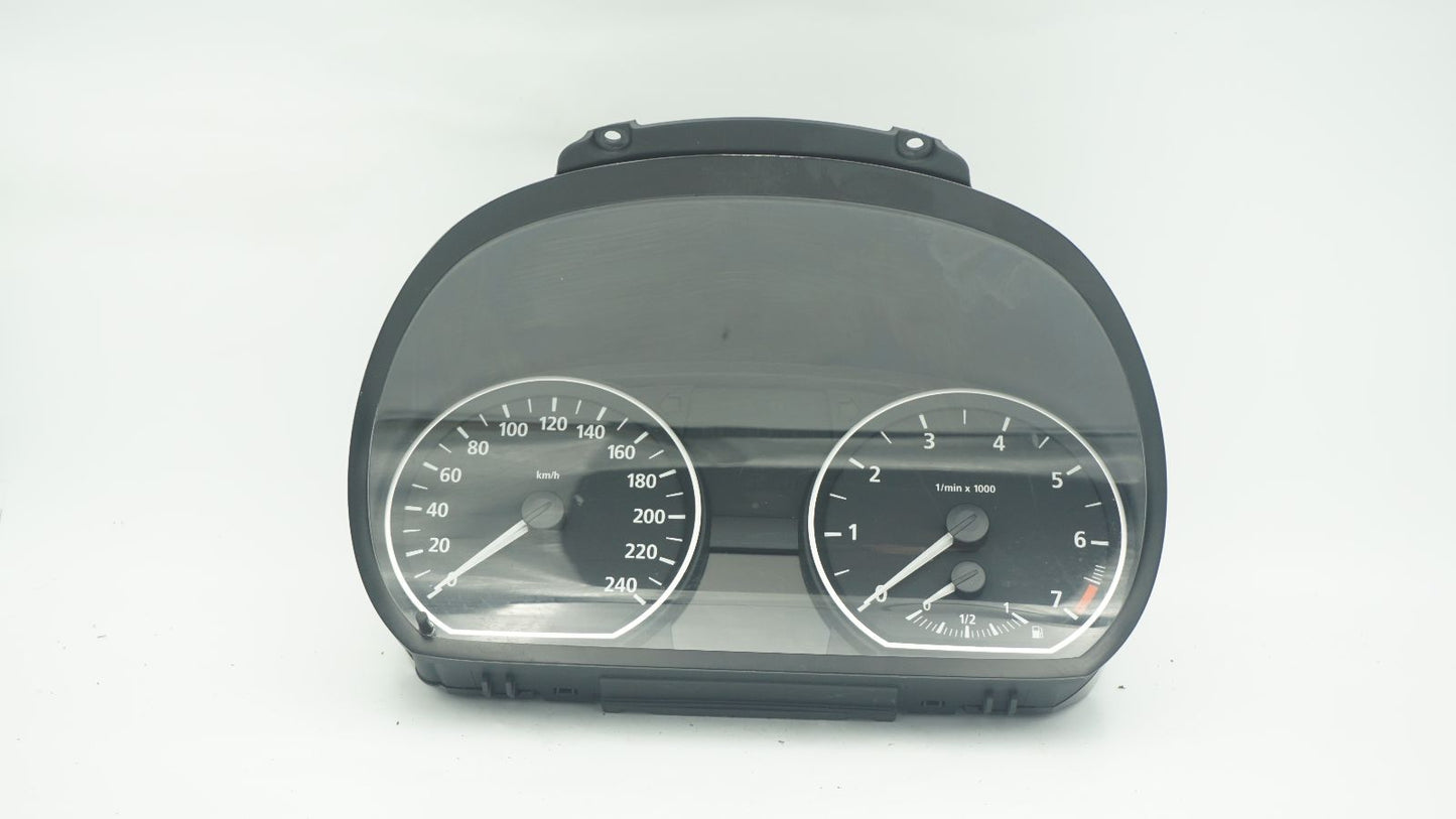 BMW 1 SERIES E82 E87 E88 SPEEDO CLUSTER 4 CYLINDER 6947136